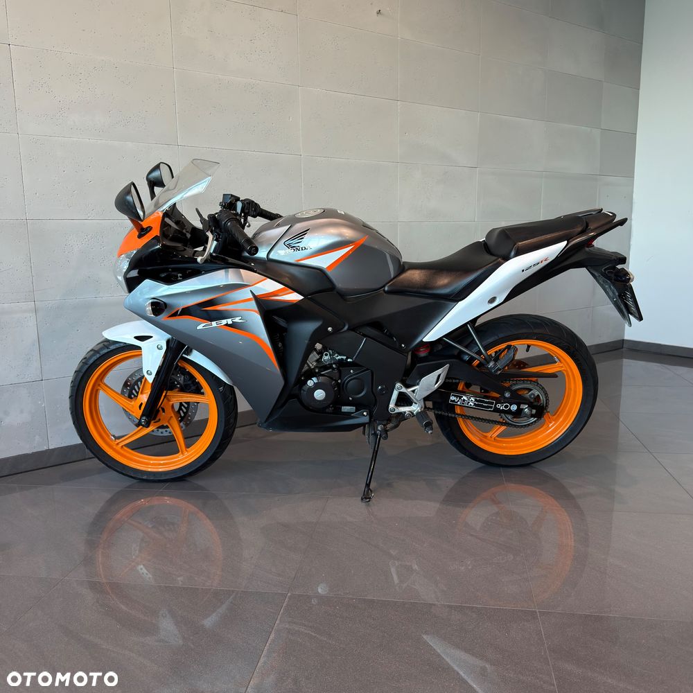 Honda CBR - 7