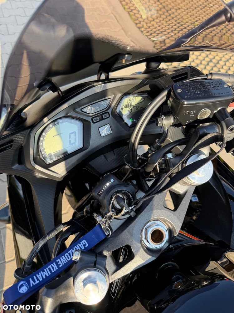 Honda CBR - 4