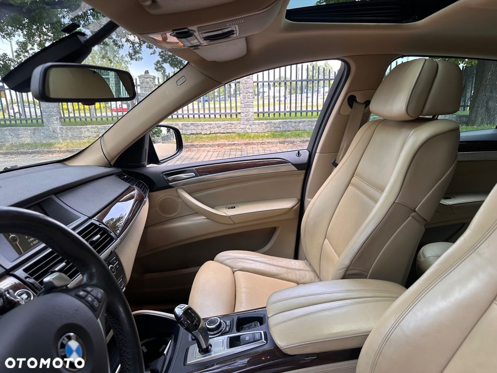 BMW X6 - 14