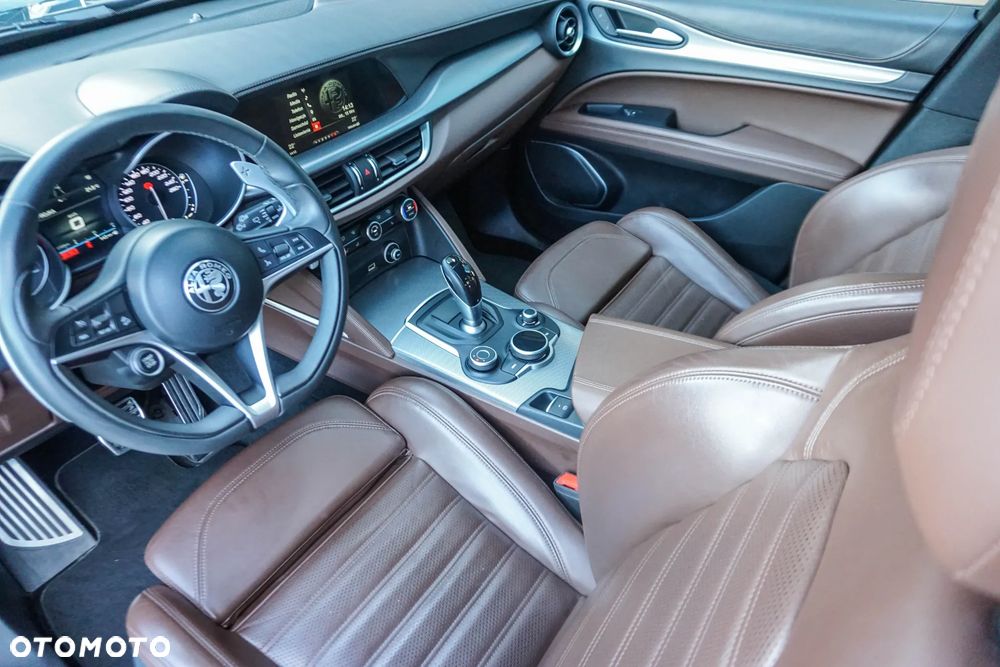Alfa Romeo Stelvio 2.0 Turbo Super Q4 - 27
