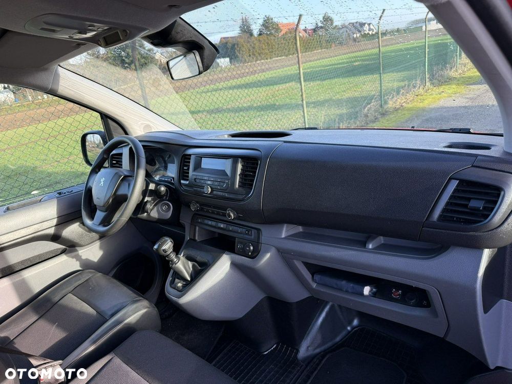 Peugeot Expert - 8
