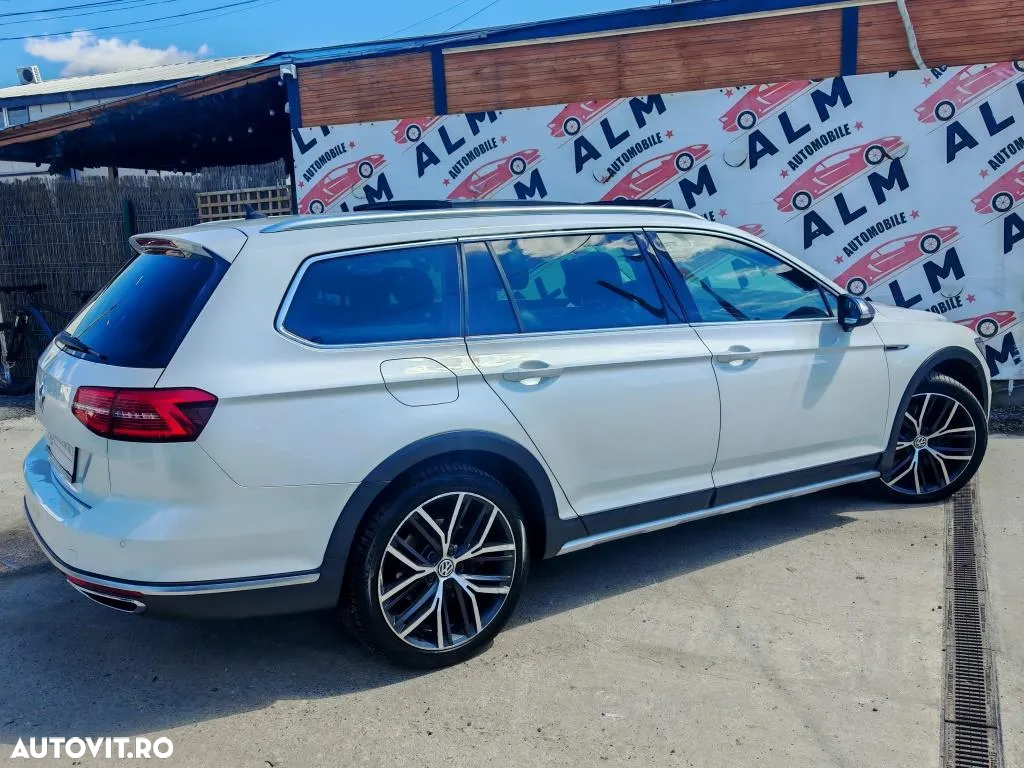 Volkswagen Passat Alltrack 2.0 biTDI 4Mot DSG - 11