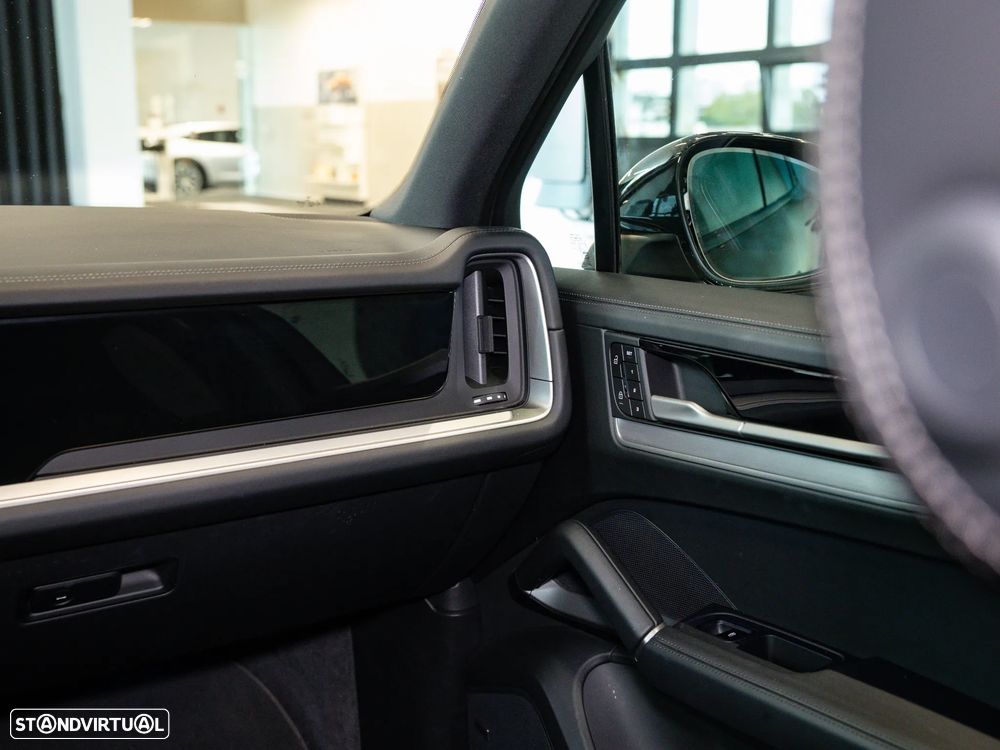Porsche Cayenne S E-Hybrid - 28