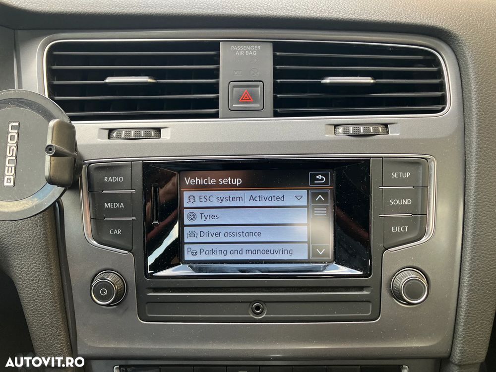 Volkswagen Golf - 16