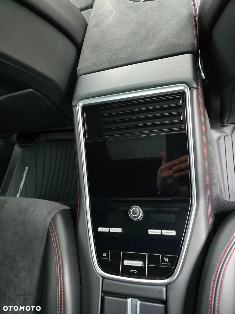 Porsche Panamera - 19
