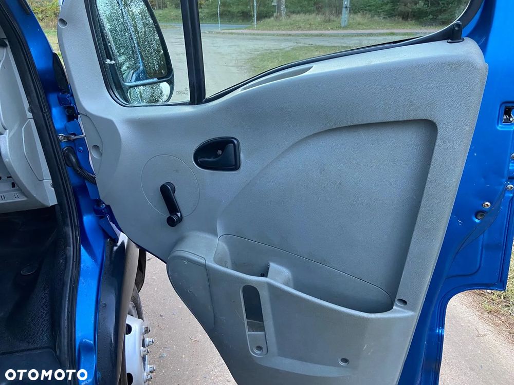 Renault Wywrotka Mascott - 18