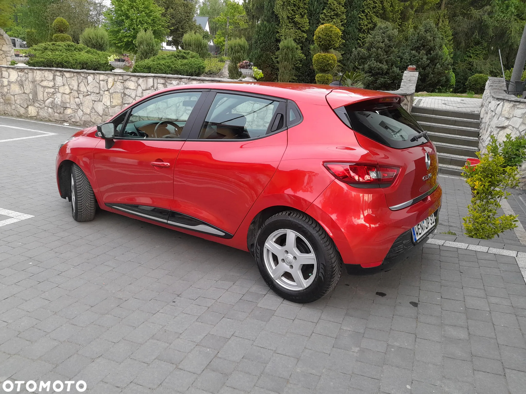 Renault Clio 1.2 16V 75 Limited - 9