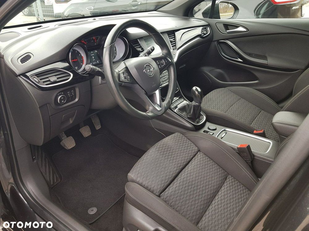 Opel Astra 1.4 Turbo Dynamic - 10