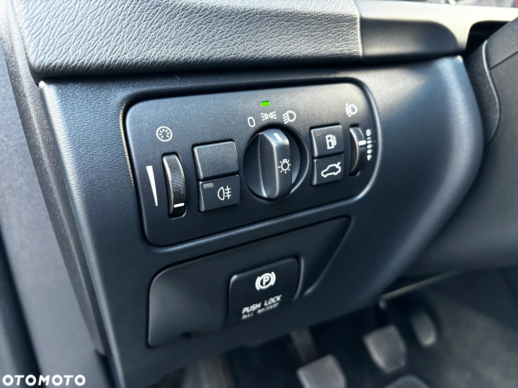 Volvo V60 D2 Momentum - 30