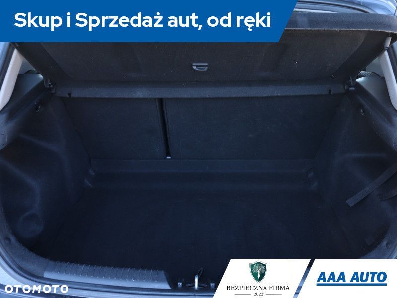 Kia Ceed - 15