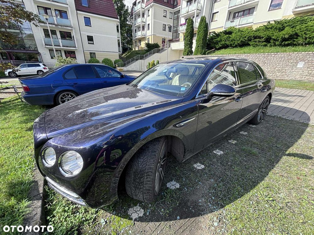 Bentley Flying Spur W12 - 1