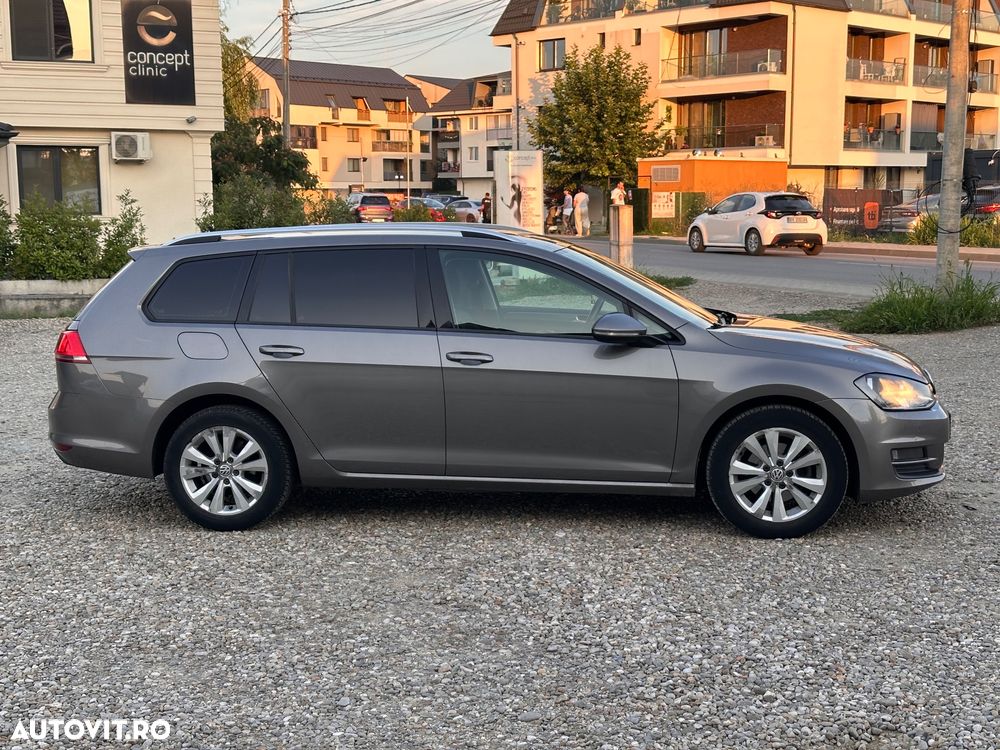 Volkswagen Golf 1.6 TDI BlueMotion Technology DSG Trendline - 3