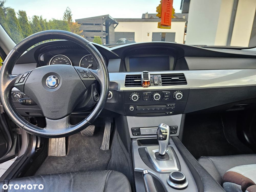 BMW Seria 5 - 13