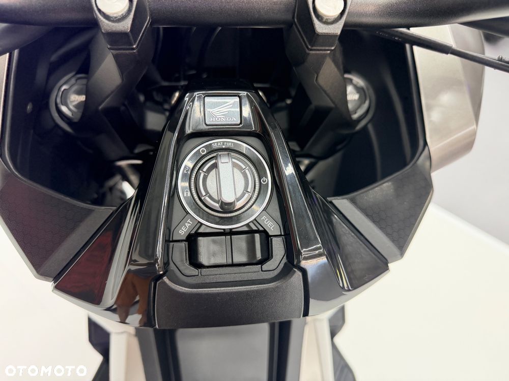 Honda ADV350 - 22