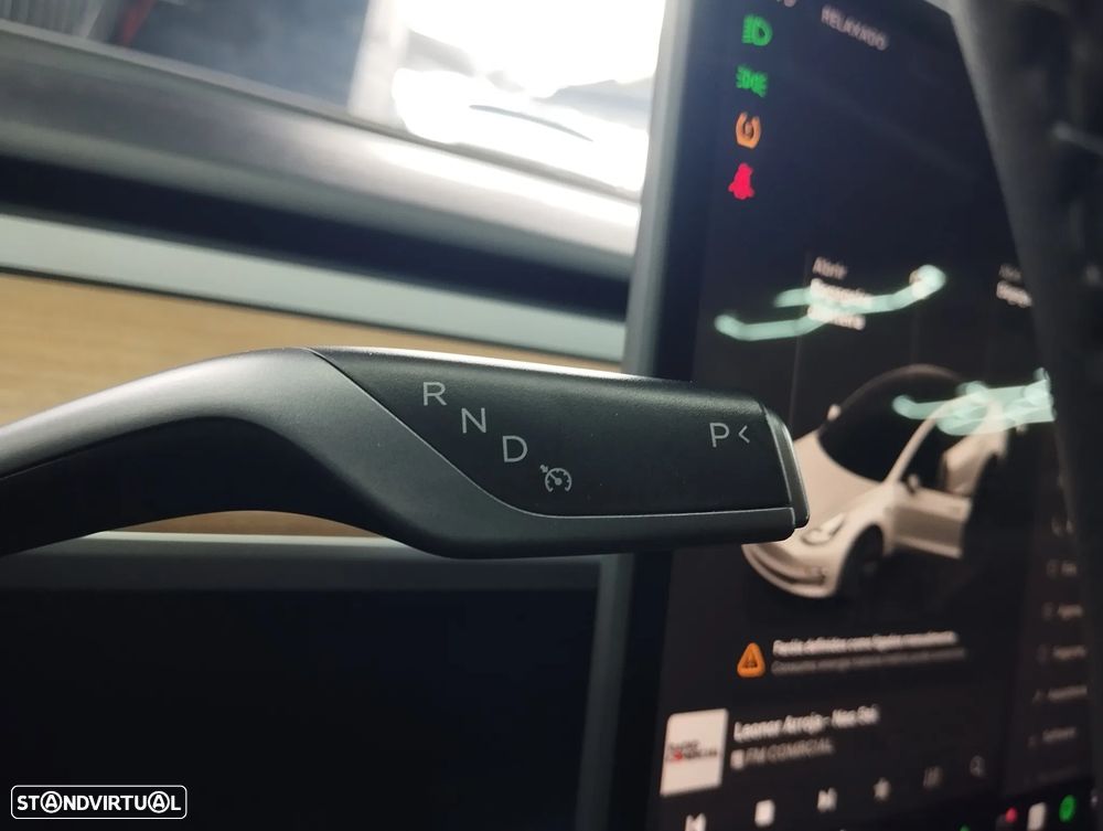 Tesla Model 3 Long Range Tração Traseira - 26