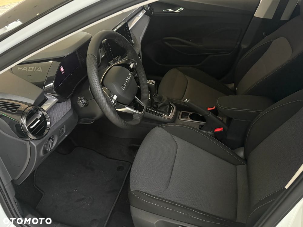 Skoda Fabia 1.0 TSI Edition 130 DSG - 21