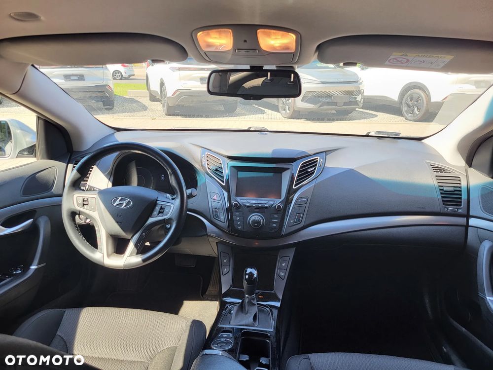 Hyundai i40 1.6 CRDi Comfort DCT - 12