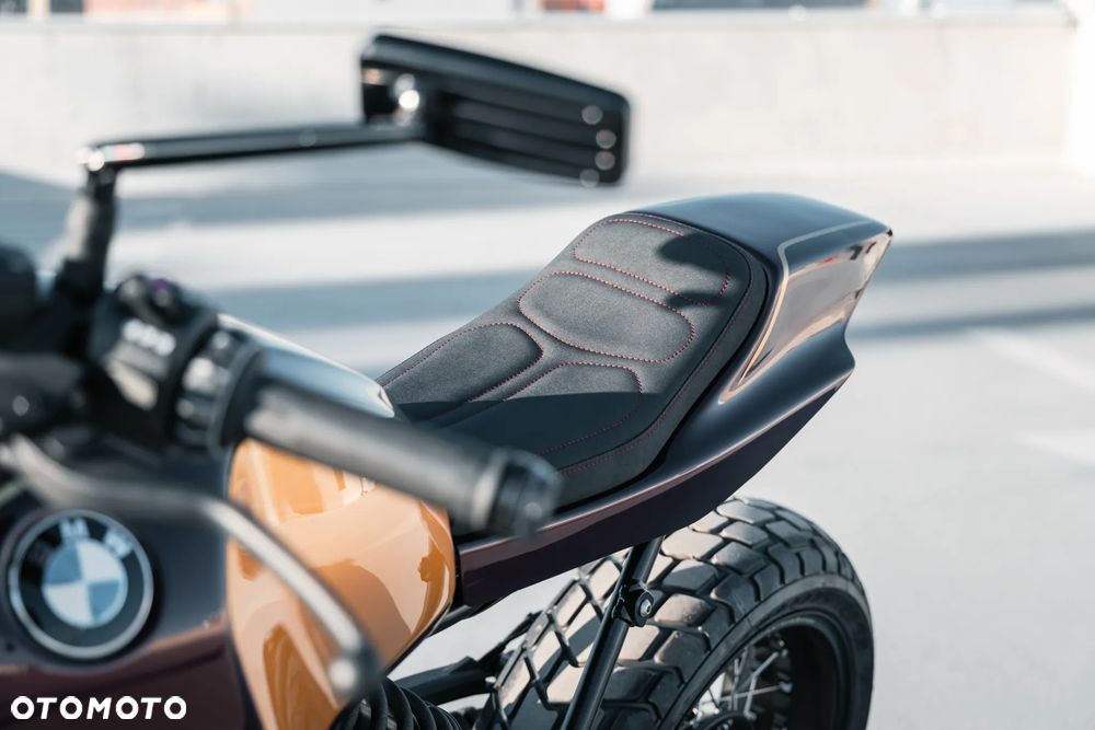 BMW R - 19