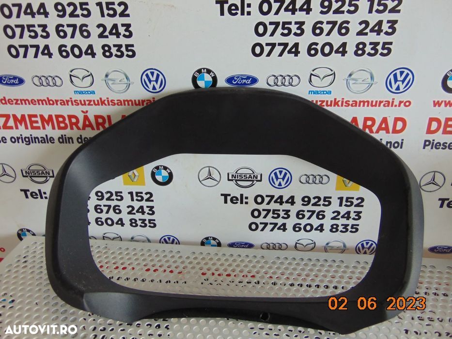 ornament ceasuri bord Toyota Yaris 2012-2019 dezmembrez yaris 3 p13 - 1