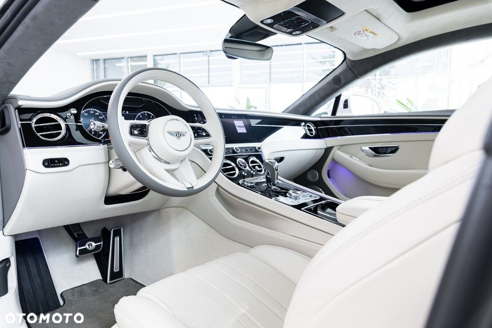 Bentley Continental GT - 29