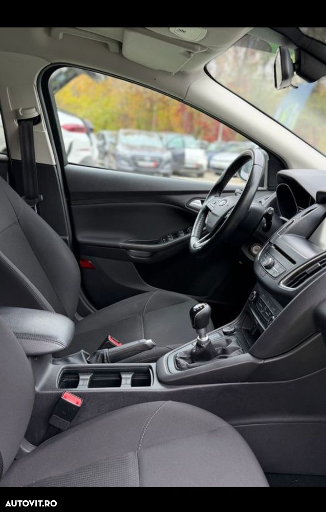 Ford Focus 1.5 TDCi Trend - 5