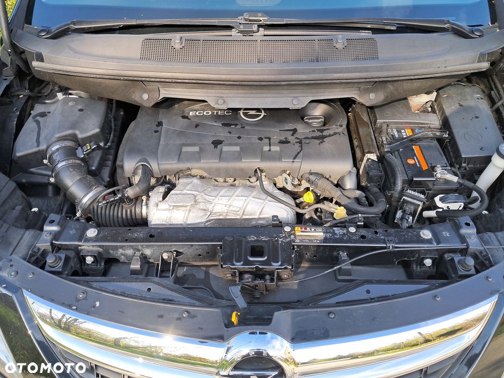 Opel Zafira - 33