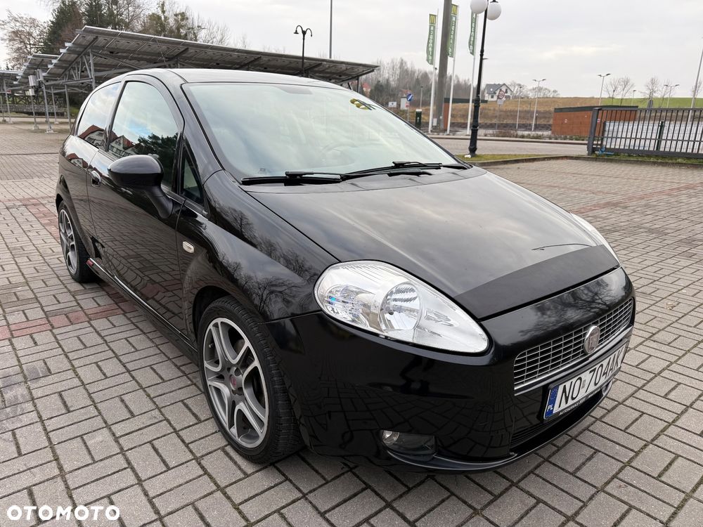 Fiat Grande Punto - 2