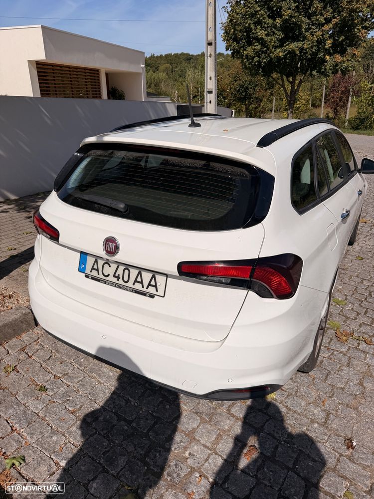 Fiat Tipo Station Wagon 1.3 M-Jet Lounge - 3