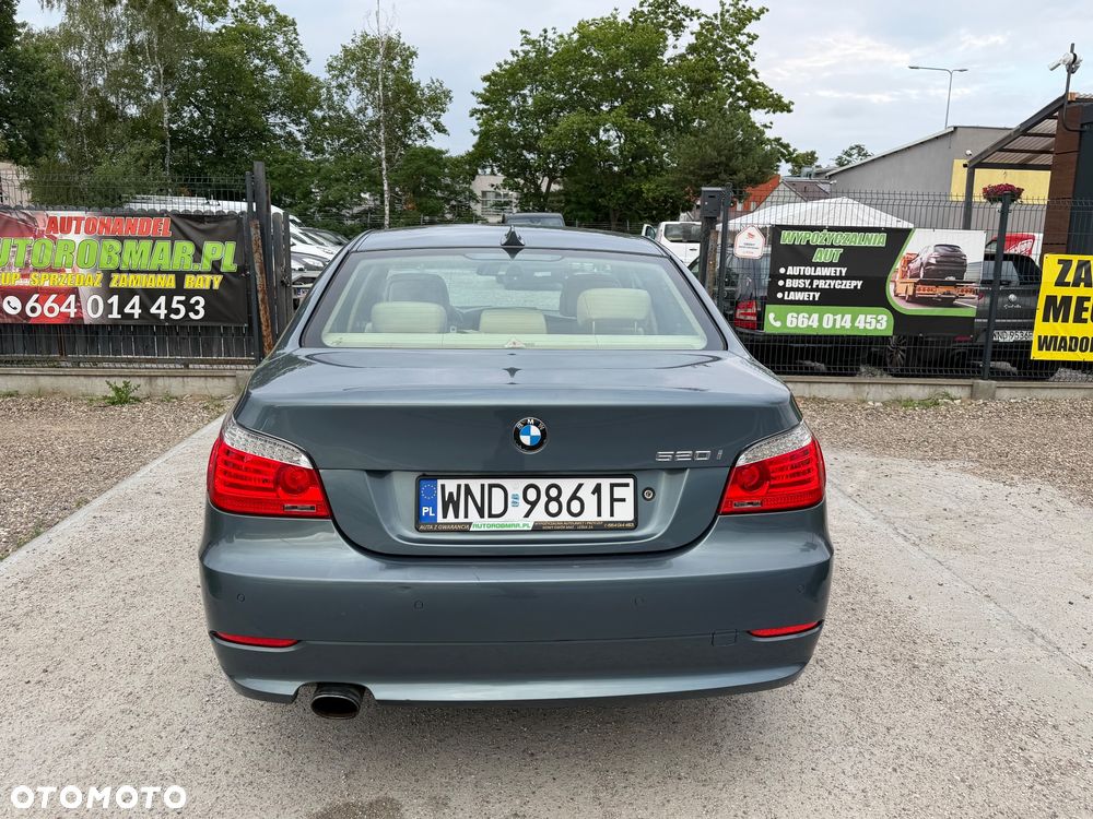 BMW Seria 5 520i Edition Exclusive - 9