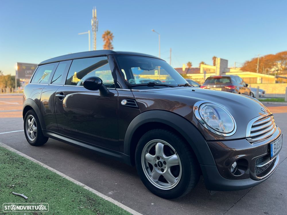 MINI Clubman Cooper D - 13