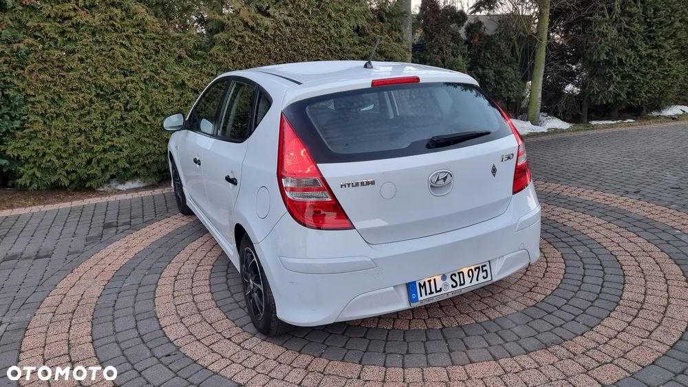 Hyundai i30 1.4 Blue Comfort - 29