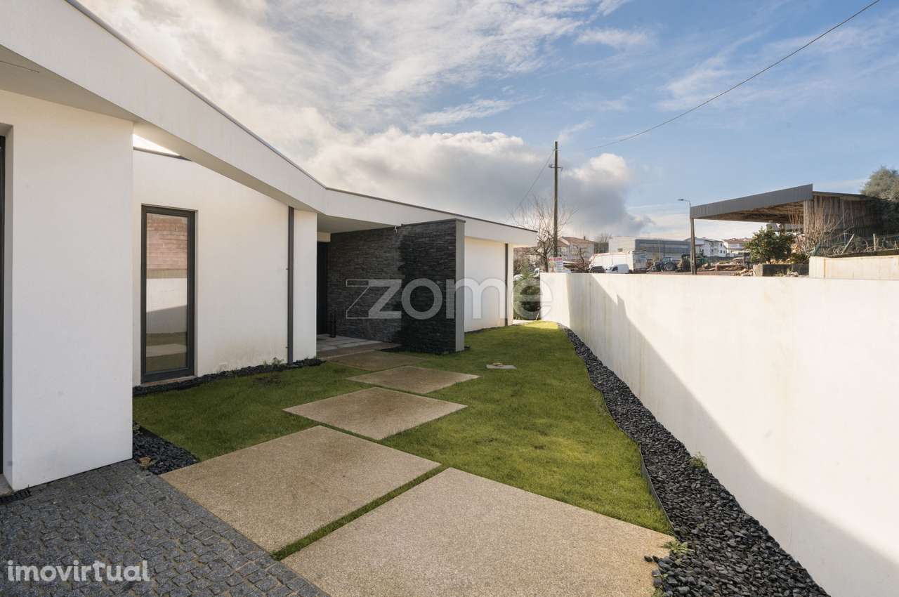 Moradia T2 térrea em Ronfe, Guimarães - Grande imagem: 4/27