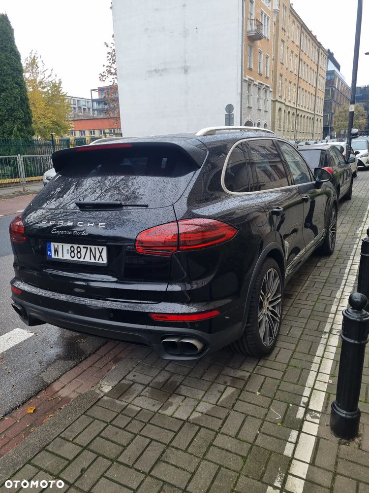 Porsche Cayenne - 10