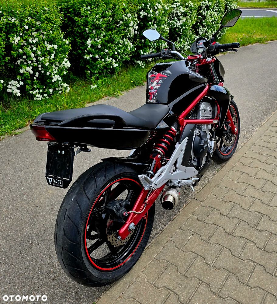Kawasaki ER - 7