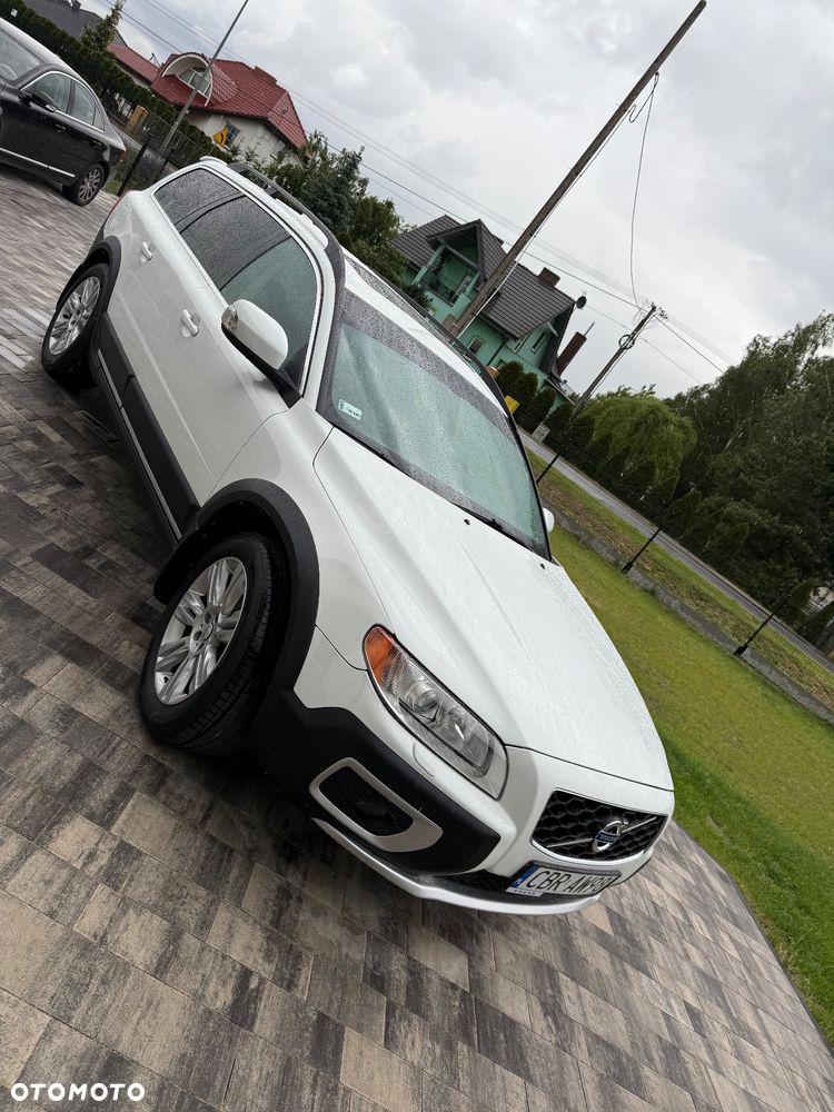 Volvo XC 70 D5 AWD Momentum - 25