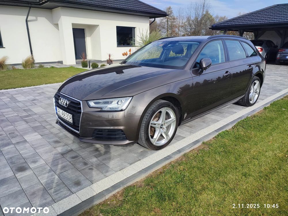 Audi A4 - 1