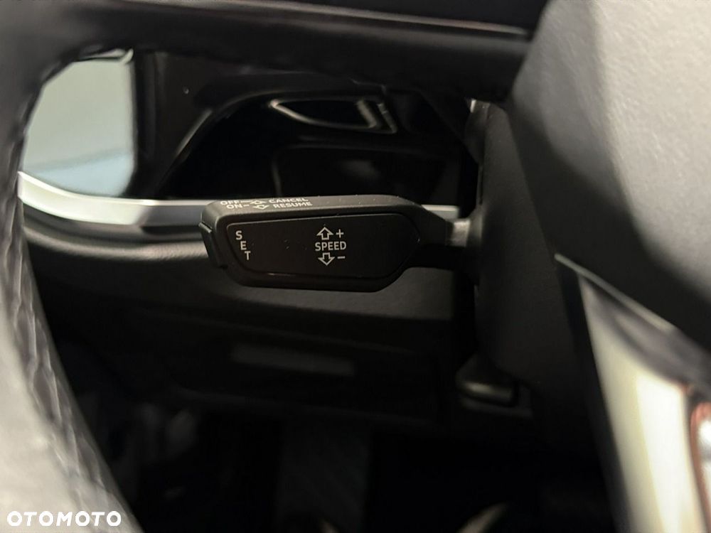 Audi Q3 - 24