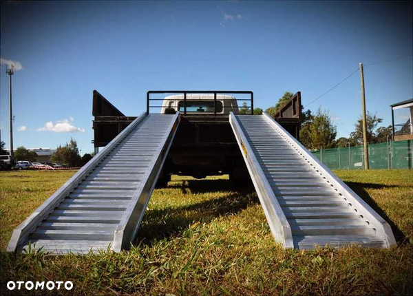 Najazdy aluminiowe rampy do koparek, samochodów od 1-5m DOSTAWA PL-UE