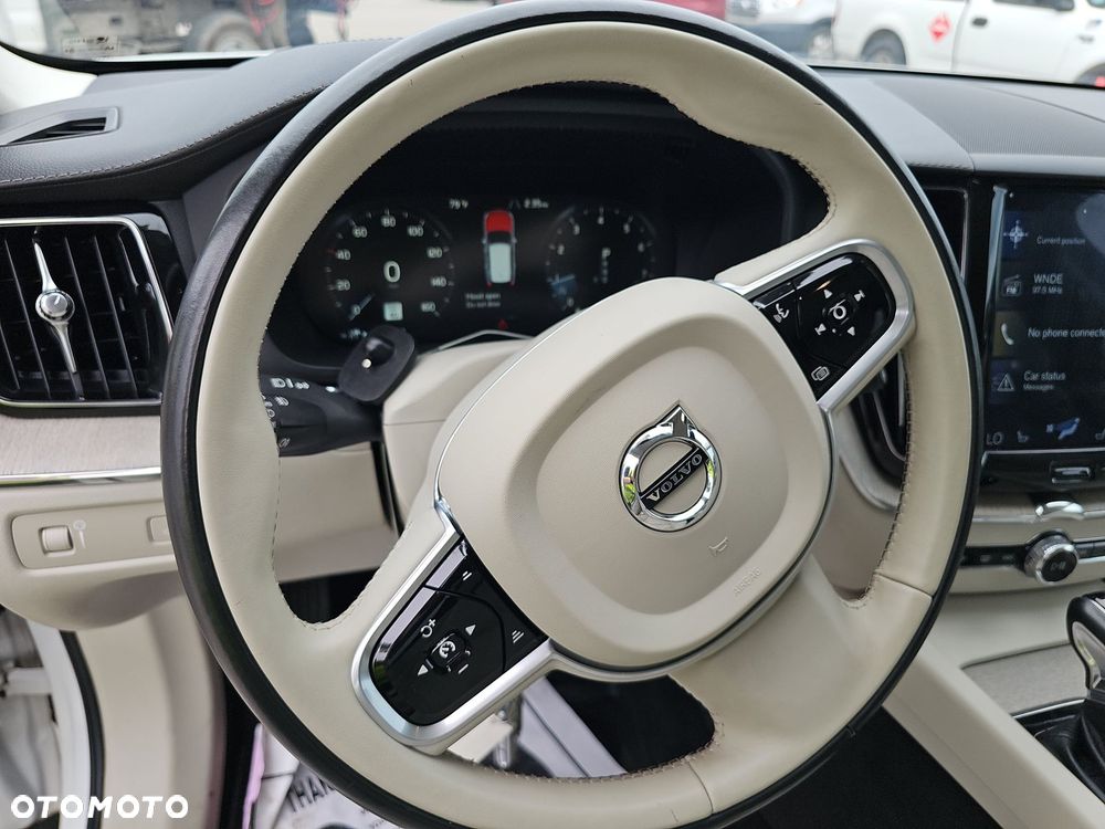 Volvo XC 60 T5 AWD Inscription - 9