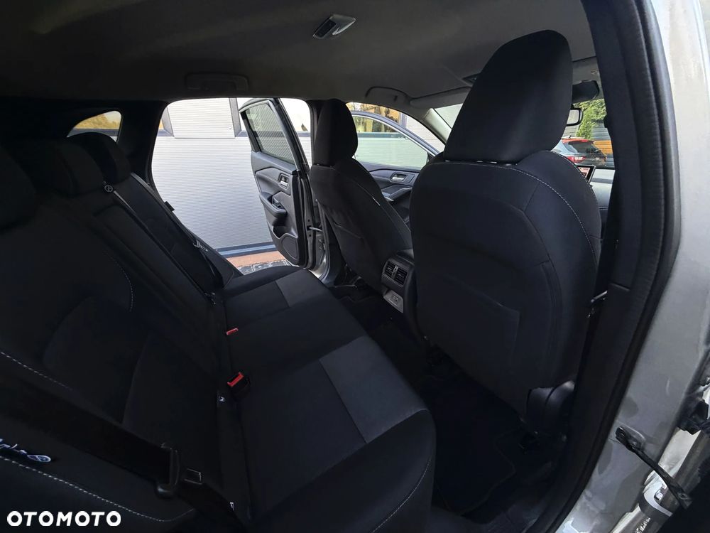 Nissan Qashqai 1.3 DIG-T MHEV Xtronic N-Connecta - 17