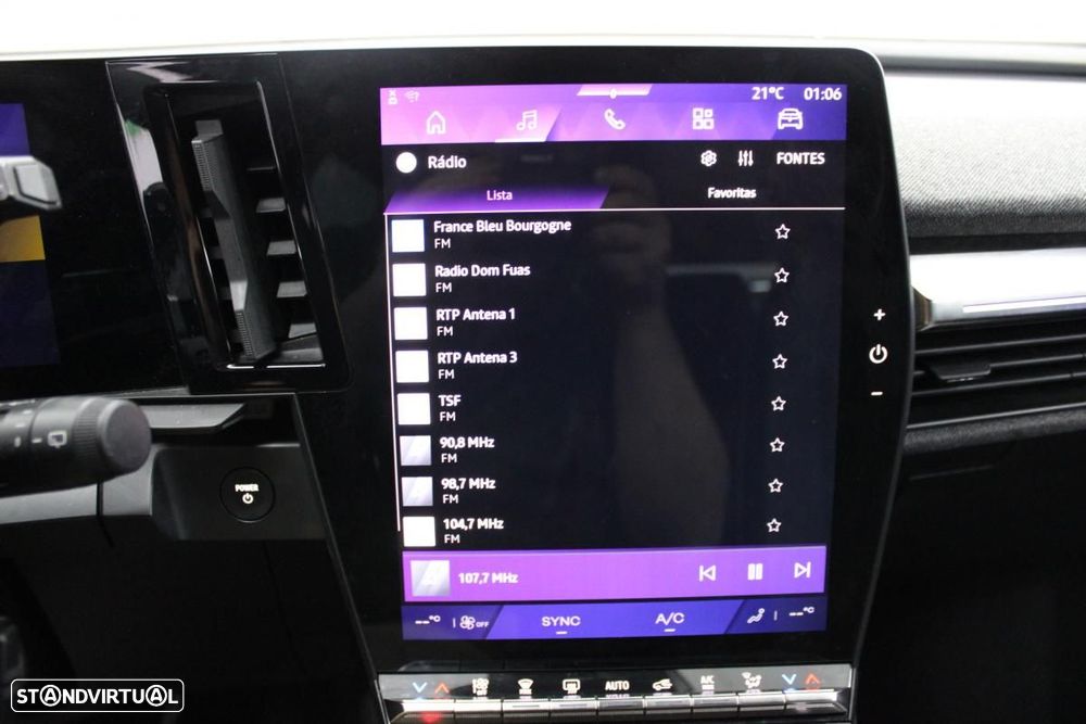 Renault Scénic E-Tech 220 Long Range Techno - 25