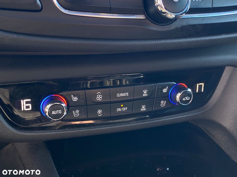 Opel Insignia 2.0 CDTI 4x4 Elite S&S - 24