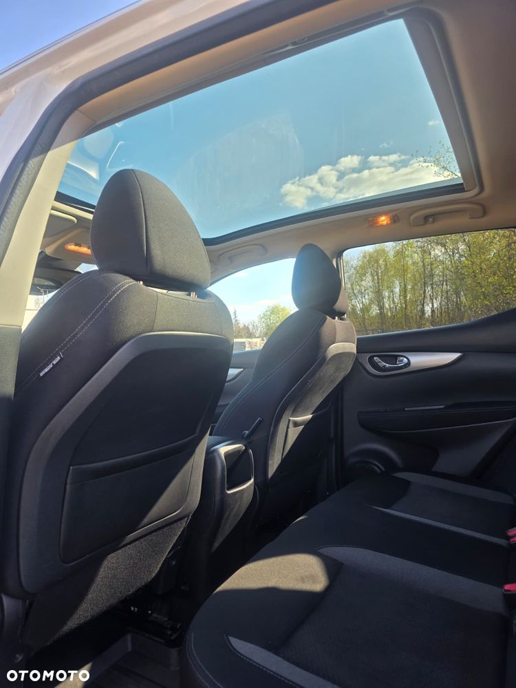 Nissan Qashqai 1.2 DIG-T N-Connecta - 6