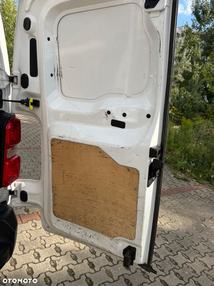 Toyota ProAce D-4D Long 3,0t Active (bryg.) - 14