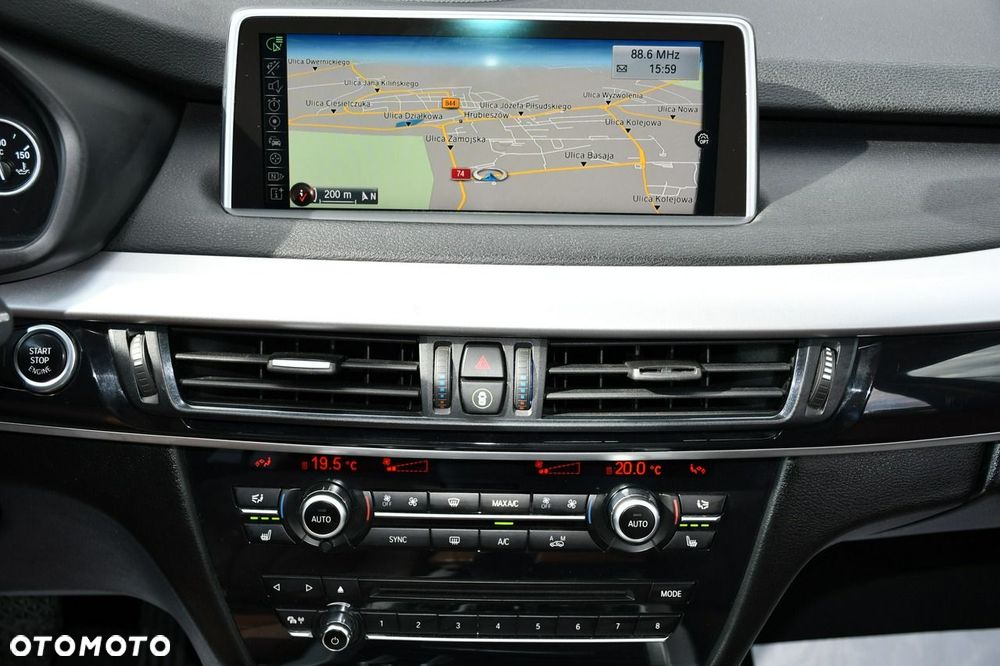 BMW X5 sDrive25d Sport-Aut - 4