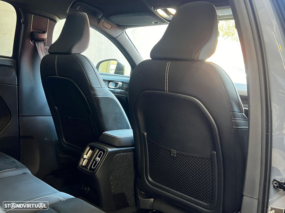 Volvo C40 Recharge Twin Ultimate - 17