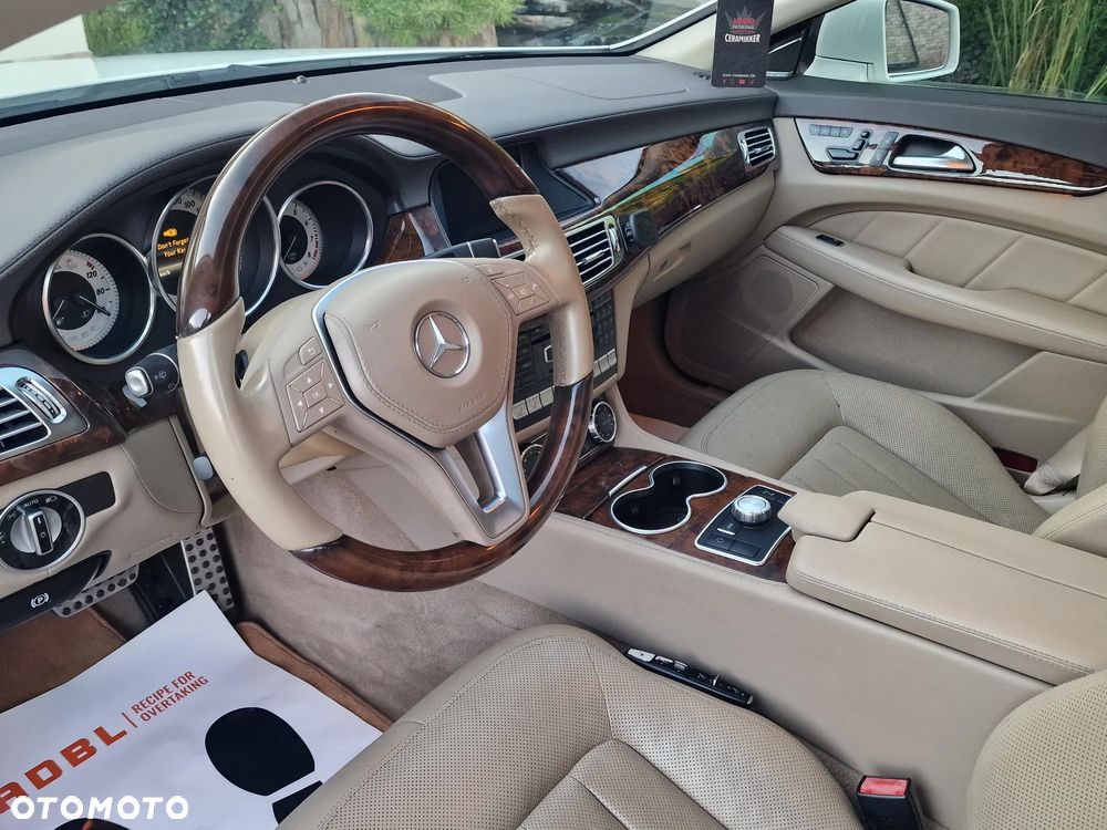 Mercedes-Benz CLS 500 BlueEff - 7