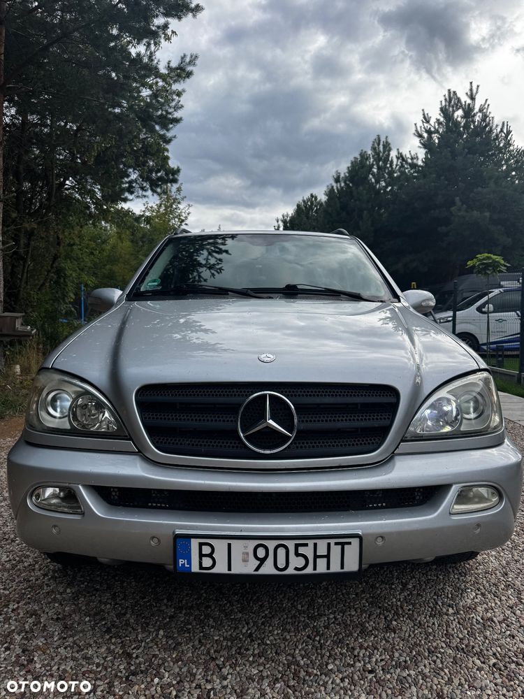 Mercedes-Benz ML - 9