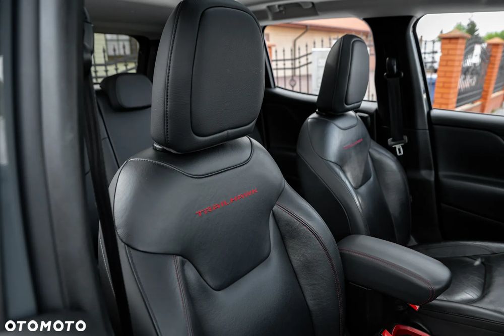 Jeep Renegade 2.0 MultiJet Active Drive Low Automatik Trailhawk - 27
