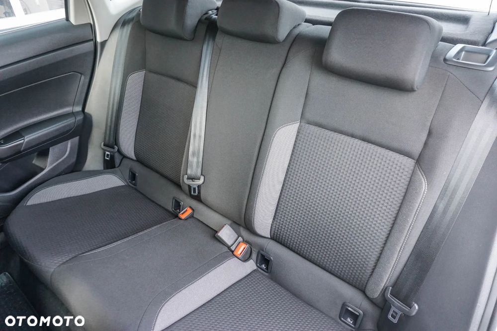 Volkswagen Polo 1.0 TSI Comfortline - 26